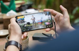Giao diện game nổ hũ trên điện thoại với bố cục rõ ràng và dễ thao tác